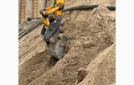 Грунт для подсыпки: суглинок, супісок, вторичный песок