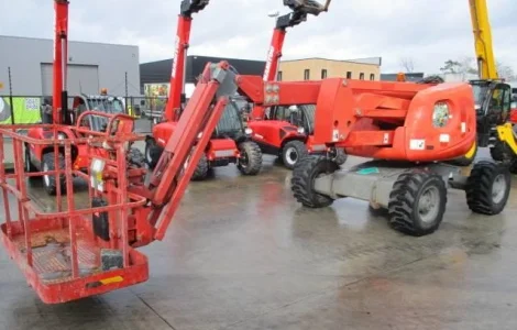 Коленчатый подъемник Haulotte HA 16 SPX