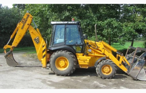 Экскаватор-погрузчик JCB 3CX в Украине