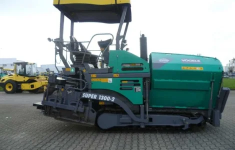 Асфальтоукладчик Vogele Super 1300-2