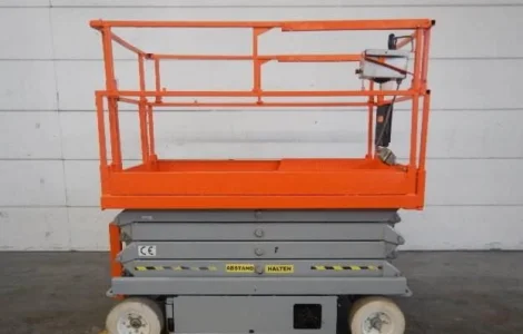 Ножничный подъемник SkyJack SJ4626