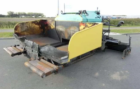 Асфальтоукладчик Bomag BF223 С 2008 года