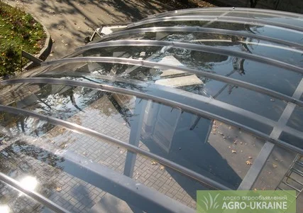 Сотовый и монолитный поликарбонат SunLite завода Palram в Украине