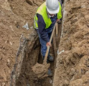 Разработка траншей и котлованов