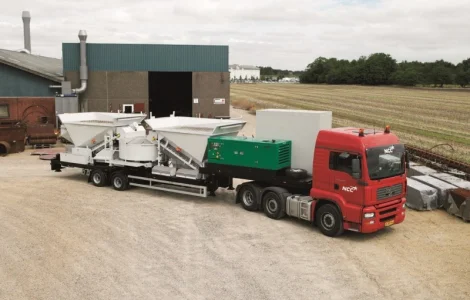 Мобильный бетонный завод Sumab Т-2200 (70 м3/ч)