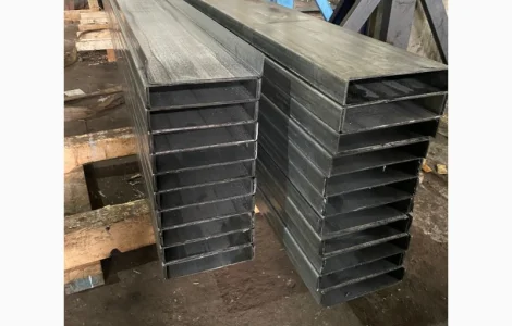 Гнутый оцинкованный профиль 150х50х3, 0мм