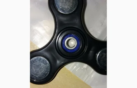 Успокоитель нервов, Спиннер, Fidget Spinner, для пальцев, вертушка, крутилка