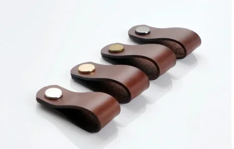 Ручка для меблів з натуральної шкіри Петля