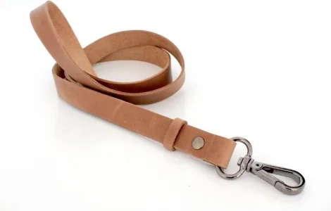 Шкіряний шнурок для бейджа