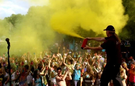 Балон з Фарбою Холі