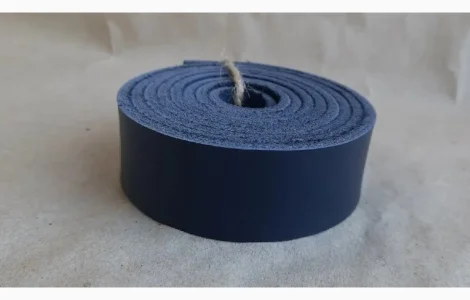 Заготовки для ременів темно-синясмужка з натуральної шкіри