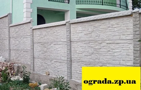 Навершень на плиту.Козырек для плит еврозабора