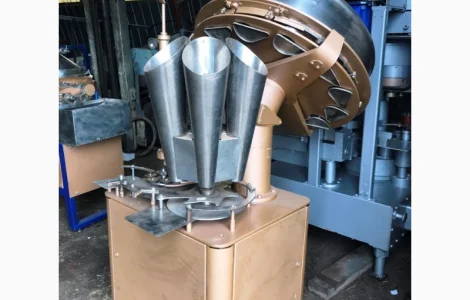 Дозатор-наполнитель для черри помидоров