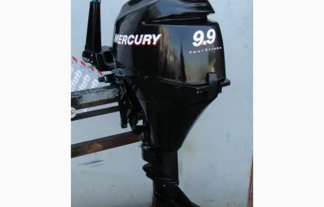Продам лодочный мотор б/у. Mercury 9.9