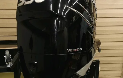 Продам лодочный мотор б/у. Mercury Verado - 350