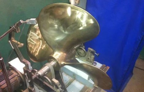 Ремонт гребных винтов лодочных моторов