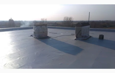 Монтаж и ремонт мембранных крыш в Павлограде