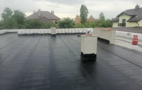 Капітальний ремонт покрівлі у Марганці