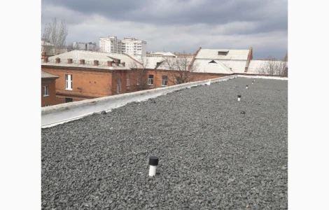 Монтаж балластной кровли в Днепре