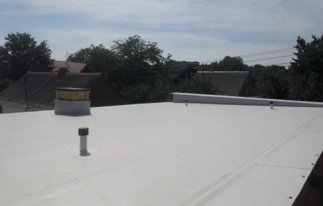 Монтажники ПВХ и ТПО мембраны в Кривом Роге