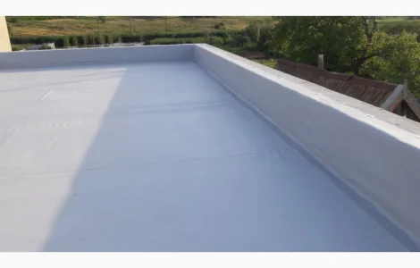 Укладка ПВХ мембраны в.Монтаж и ремонт мембранных крыш в Каховке