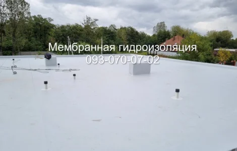 Монтаж ПВХ покрівлі у Сумах