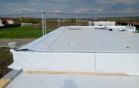 Монтаж ПВХ або ТПО мембрани