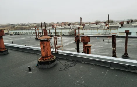 Поточний ремонт покрівлі Кременчук