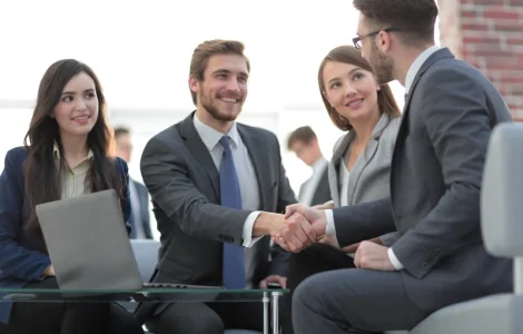 Получение кредита с большой кредитной нагрузкой