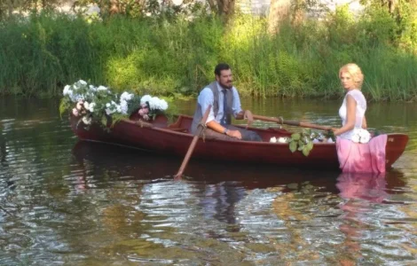 Оренда дерев'яного човна