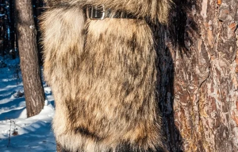 Унты из волка