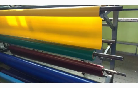 ПВХ тентовая ткань. Цвет - в ассортименте. 450-630-650D