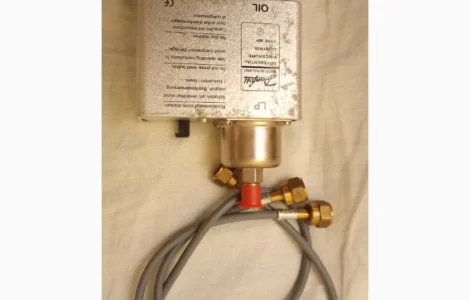 Реле контроля смазки MP 54 060B016866