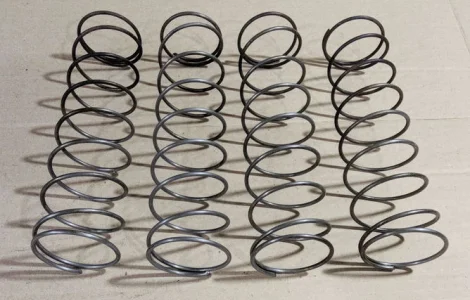 Комплект пружин насоса лодочного для замены. Пружина лодочного насоса