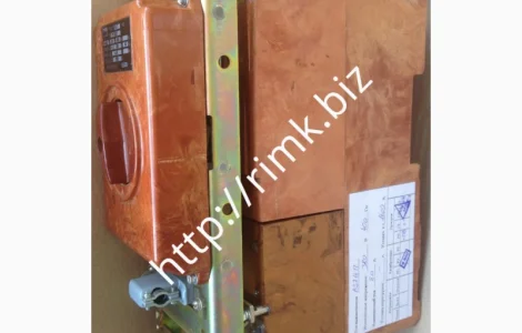 Продам автоматический выключатель А3714