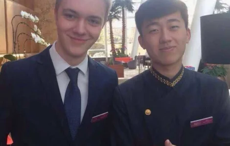 Робота в готелях Китаю