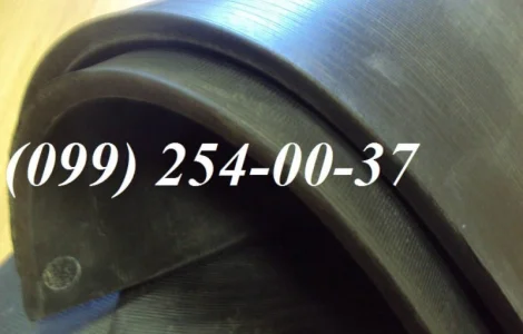 Пористая резина прессовая