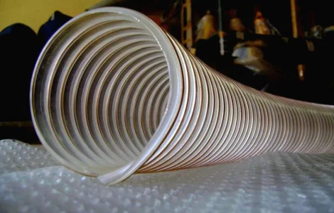 Гибкая гофра для всасывания подсолнечника