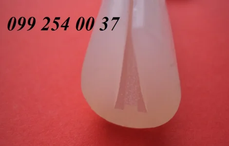 Уплотнитель силиконовый торцевой