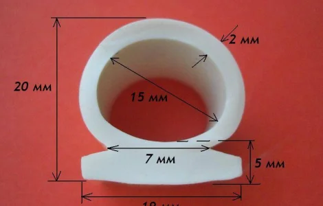Уплотнительный профиль силиконовый 19мм х 20мм