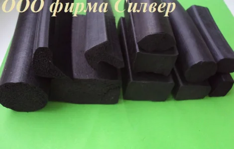 Уплотнитель резиновый пористый