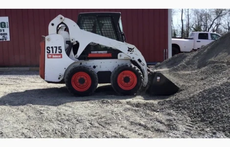 Послуги спецтехніки Луцьк замовити Bobcat у Луцьку