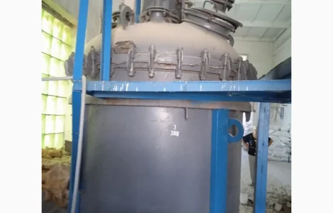 Эмалированный реактор химический на 4 м3 в продаже