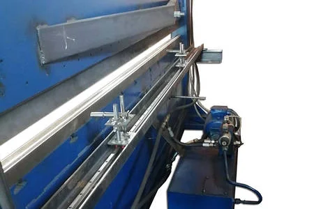 Листогиб гидравлический 6х2000