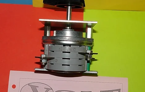 Переключатель Santon Type 70HF-63-1/2x28 (Holland)