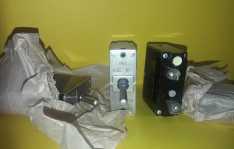 Автомат защиты АЗС-10 и АЗС-25