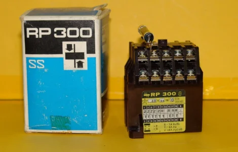 Реле RP-300