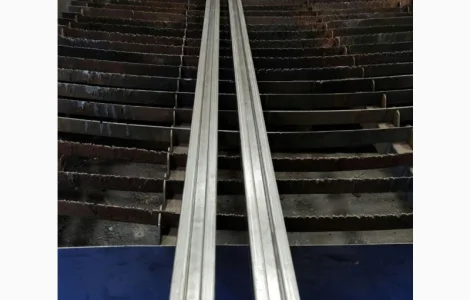 Направляющая дверей Боствиг