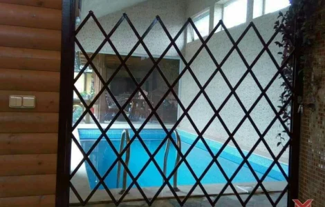 Раздвижные решетки Prof типа ромб для окон и дверей