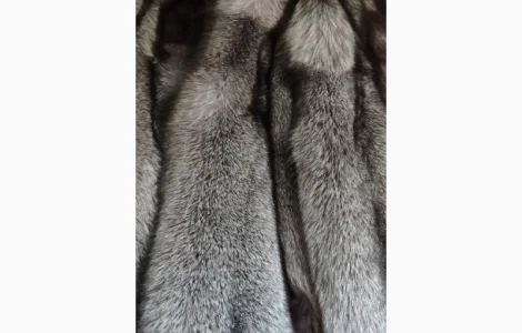 Продам шкіри Блю Фрост